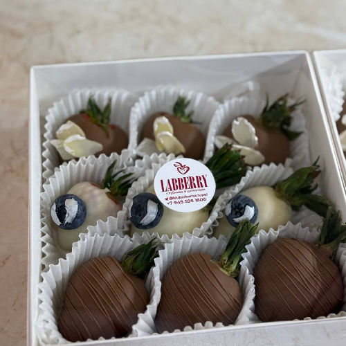 с голубикой s - кондитерская LABBERRY в Мариуполь заказать торт десерт пирожное онлайн