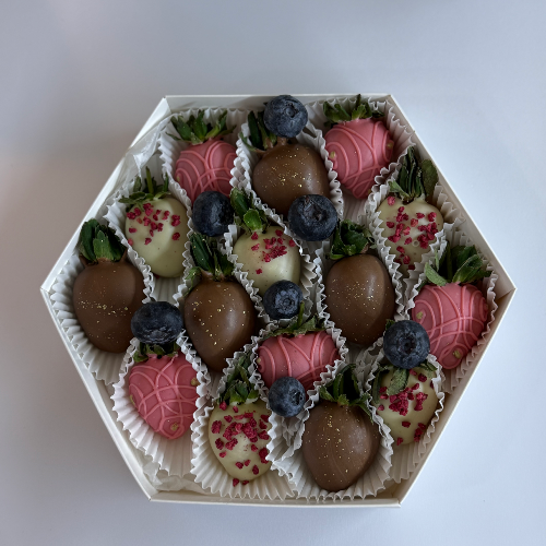 трио  - кондитерская LABBERRY в Мариуполь заказать торт десерт пирожное онлайн